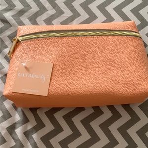 Makeup bag